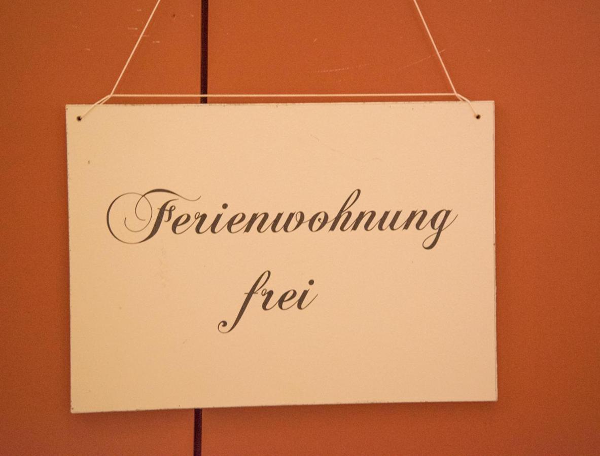 Refukium Altstadtscheune Weissenburg in Bayern Bagian luar foto